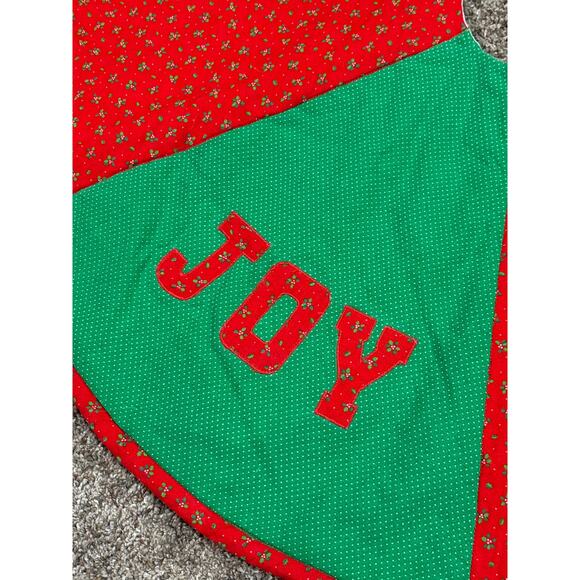 Quilted Style Christmas Tree Skirt 32”Handmade Peace, Love, Joy Vintage 1980s - Picture 5 of 8